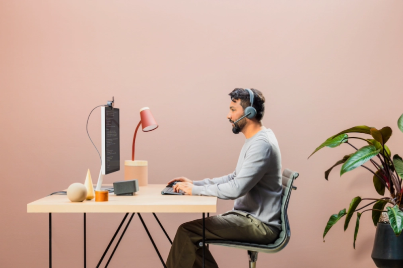 Logitech introduceert premium zakelijke Zone Wireless 2-headset die ruis bij gesprekspartner kan onderdrukken