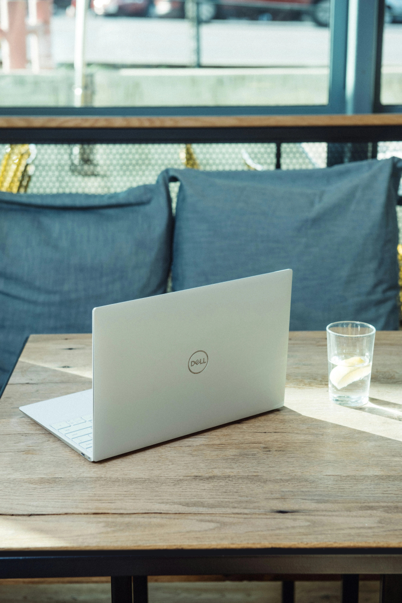  Dell biedt complete, door NVIDIA mogelijk gemaakte AI Factory-oplossingen om bedrijven over de hele wereld te helpen de adoptie van AI te versnellen