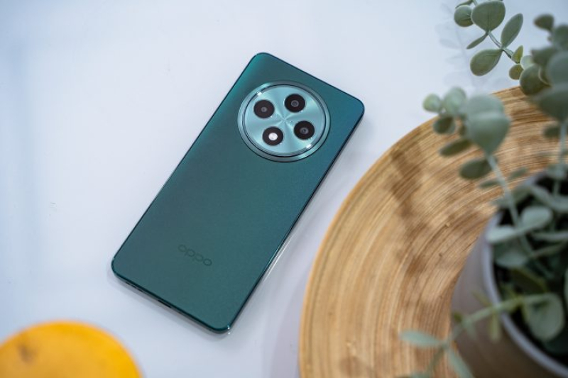 Maak kennis met de OPPO Reno12 F 5G: AI-telefoon